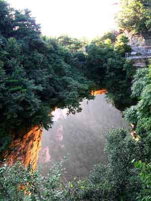 張家界、袁家界、天子山、武陵源二晚二日游
